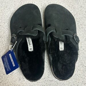 ✨ Birkenstock Boston Black Shearling Clogs Fur Viral ✨